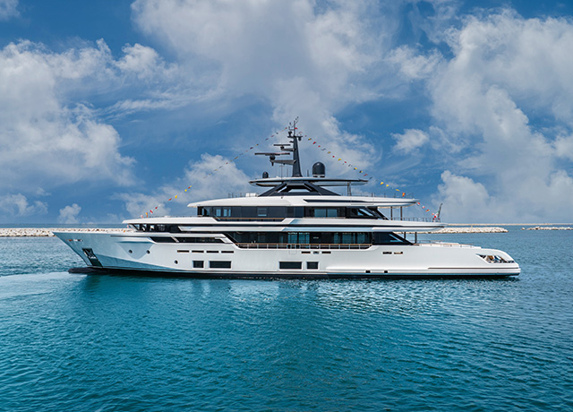 First all-aluminium Custom Line 50 superyacht launched.